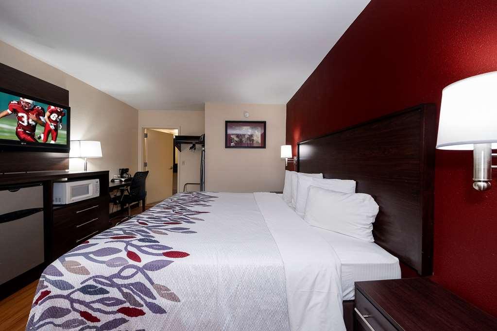 Hometowne Studios By Red Roof Bordentown - Mcguire Afb Habitación foto