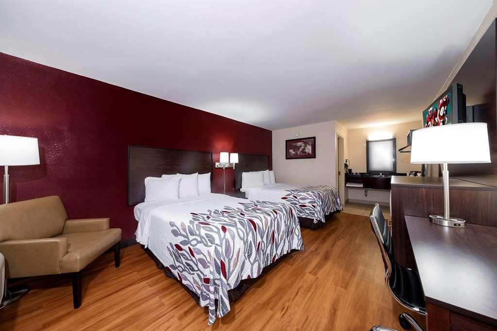 Hometowne Studios By Red Roof Bordentown - Mcguire Afb Habitación foto
